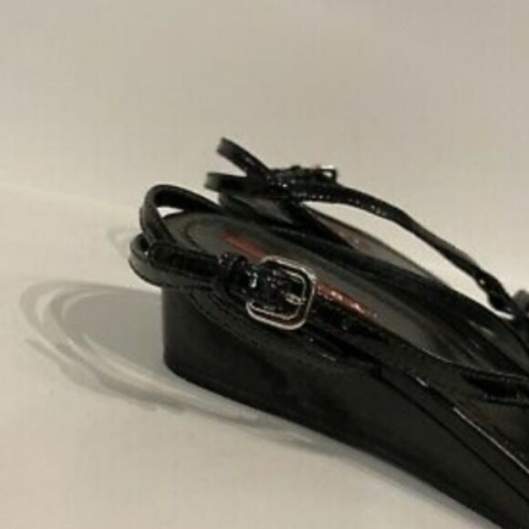 Prada Vernice patent bow slingback wedge S… - Picture 4 of 13